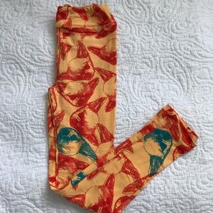 Lularoe kids L/XL Chihuahua leggings